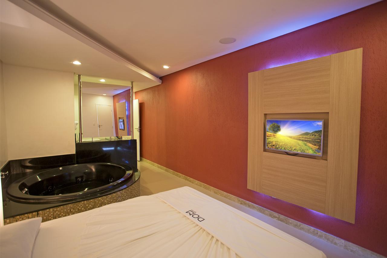 Dom Suites Motel (Adults Only) Сальвадор Экстерьер фото